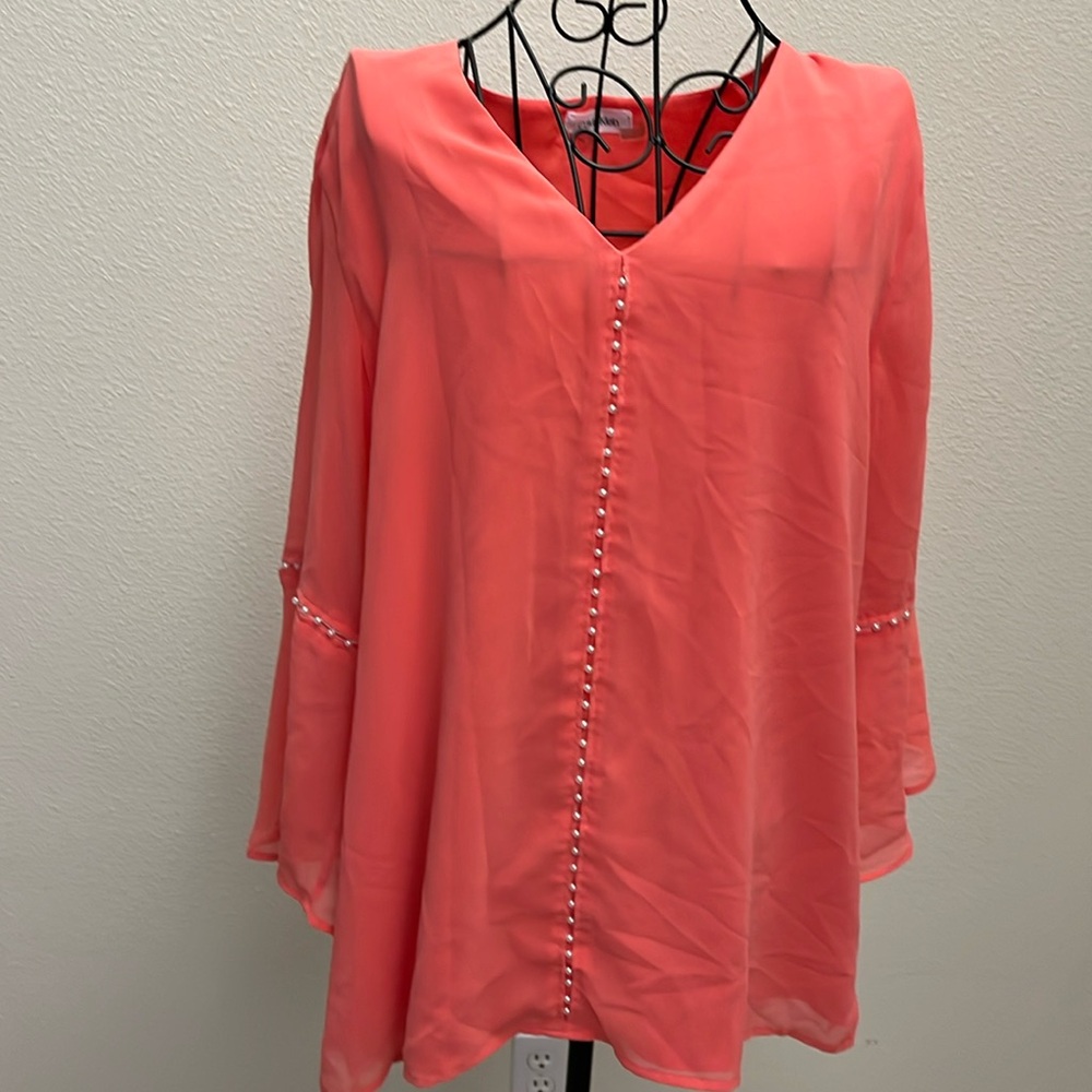 XL Calvin Klein top peach color trimmed in pearls